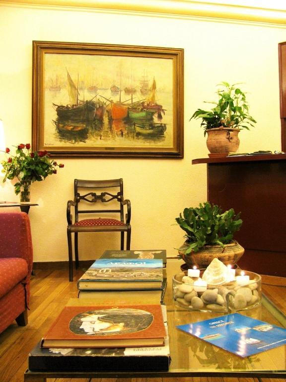 Hotel Art Gallery